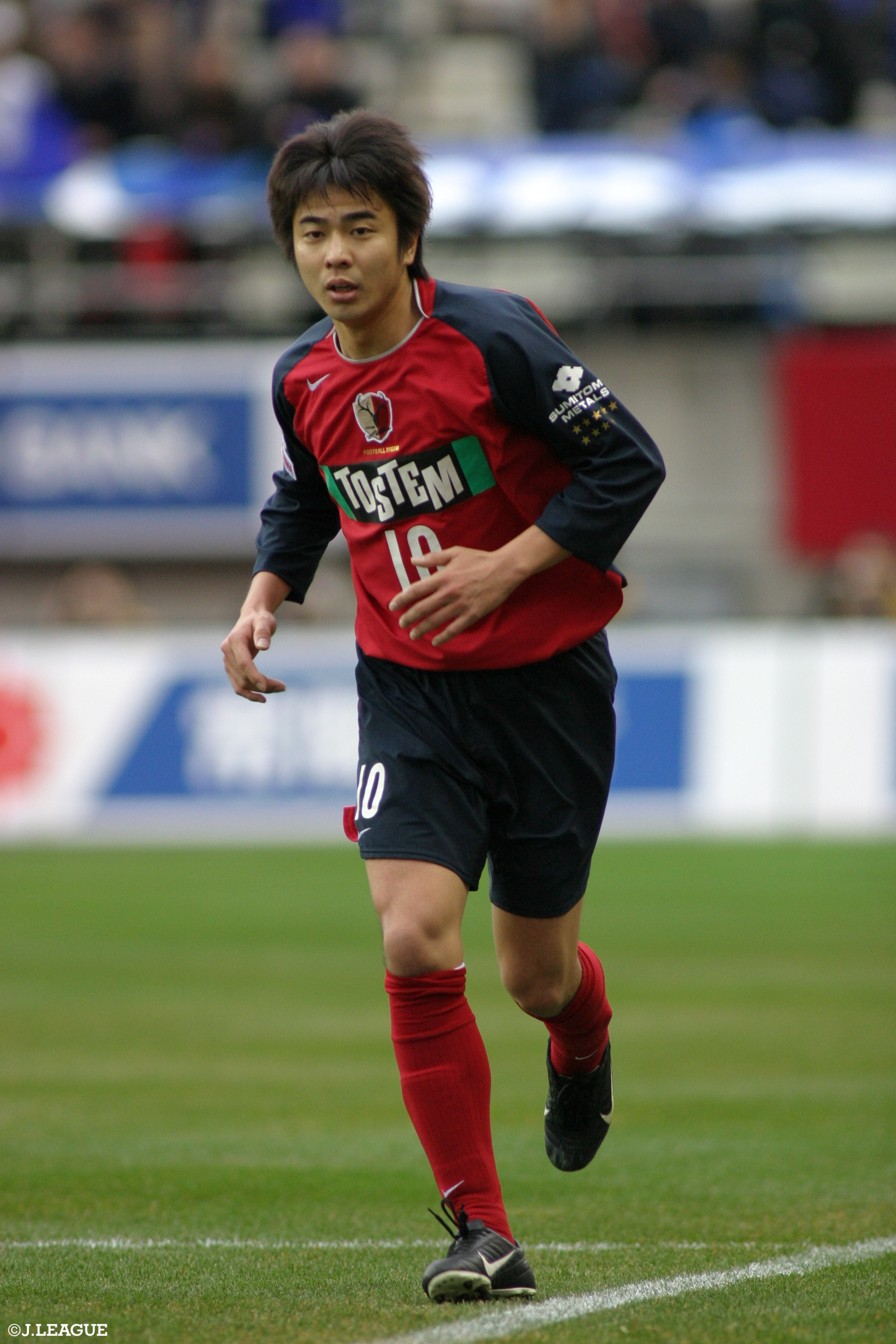 ｊリーグ 日本プロサッカーリーグ Happy Birthday 本日 6月日は クランタン ユナイテッドfc 本山雅志 選手の42歳の誕生日です 本山選手 おめでとうございます ｊリーグ T Co Qqdsjysuny Twitter