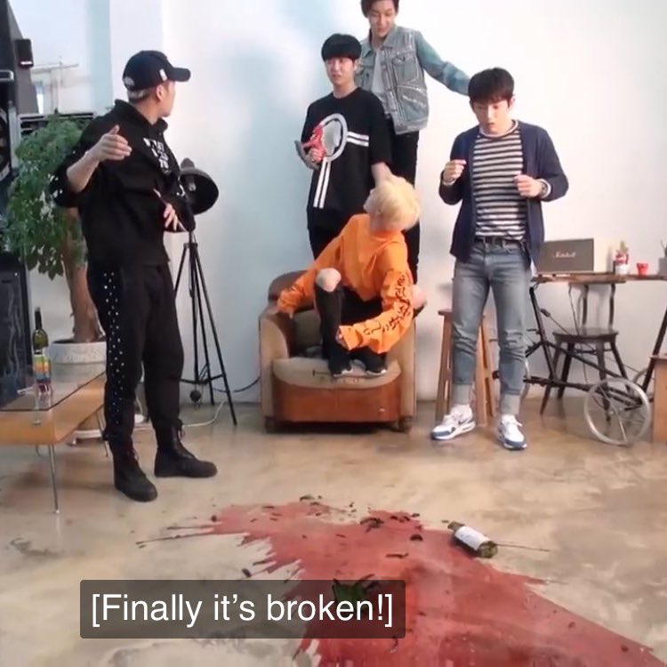 doublebeom's tweet photo. how it started                    how it’s going https://t.co/TnRkdjX87d