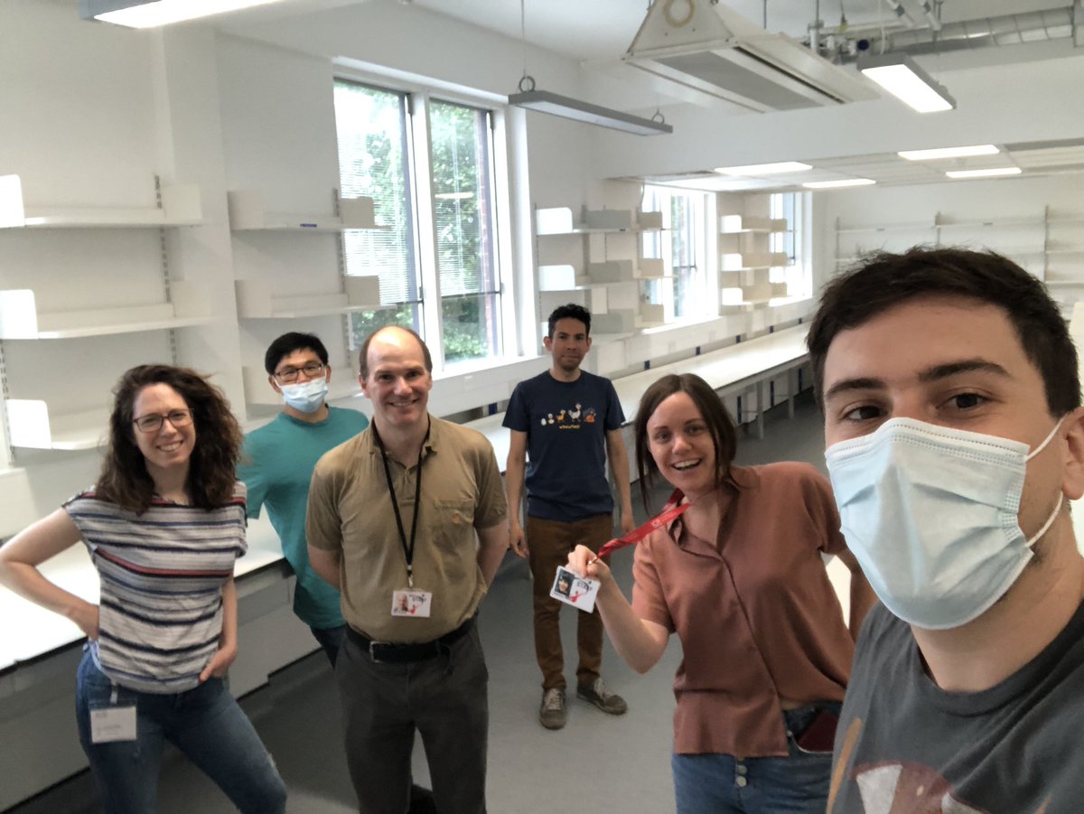 Visiting our future <a href="/behrens_lab/">Behrens lab</a> <a href="/ICR_London/">The ICR</a> with <a href="/jessnesta/">Jessica Nelson</a> <a href="/linxiang_lan/">Linxiang Lan</a> et al 😃