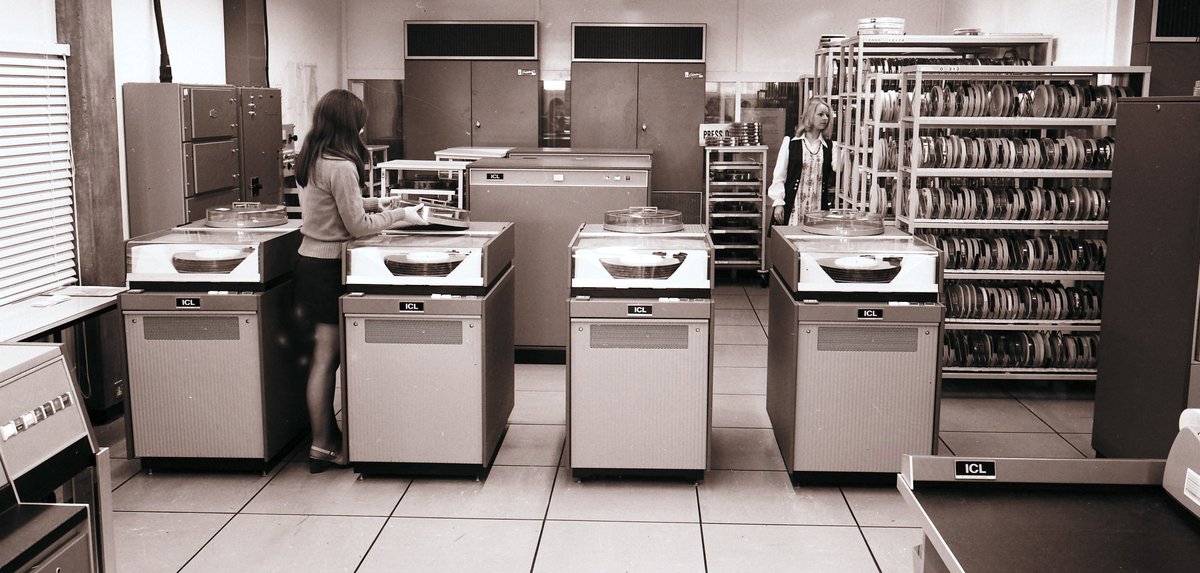 BruUniArch_SC's tweet photo. It's #ThrowbackThursday and today we have some great photos from the 1970s donated to the archives only yesterday. Originally a STEM uni, Brunel embraced the use of technology in the 1960s and 1970s. @Bruneluni @brunelalumni @BrunelSpecColl @BrunelCompSci @SallyTrussler https://t.co/Yf0G8hopsj