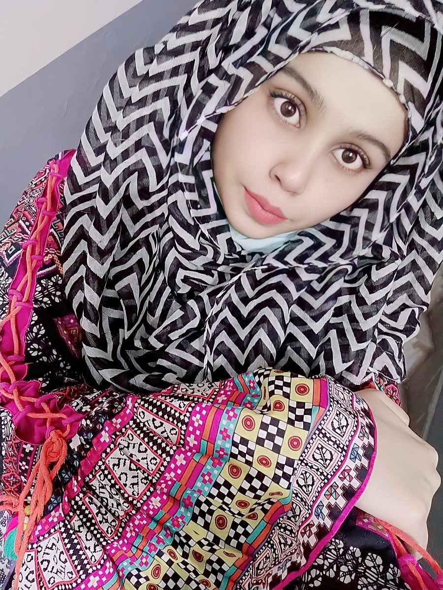 Laibaschirp's tweet photo. Kese hain ap sab ‼️umeed ha kheriyat se hongy❤️.. retweet it please 🥺. follow for instant followback 🙌 https://t.co/0giqCqiETh