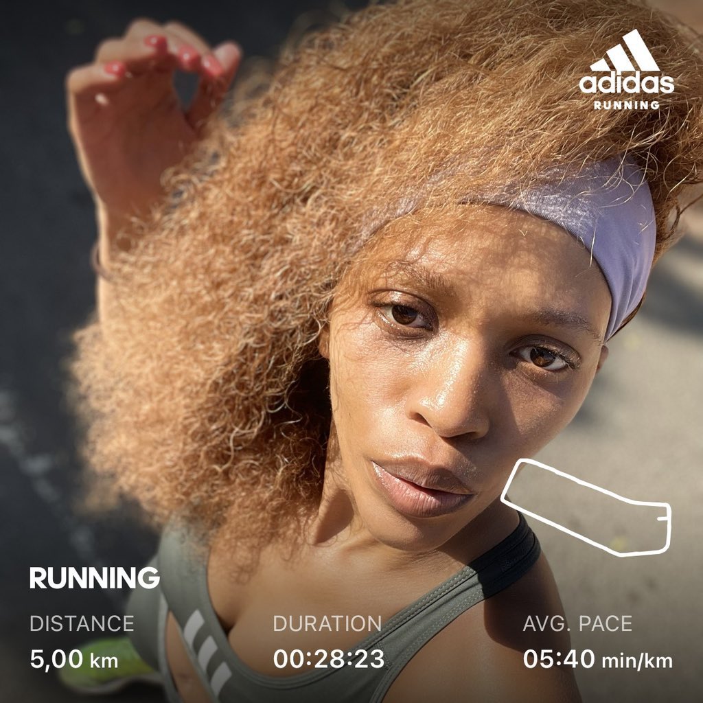 PoppyIsMyName's tweet photo. Run 17/100 β
ππ½ββοΈπͺπ½
Iβm really not a winter person but #RunningThroughWinter is making me find the beauty in everything about this season. Can I just love and appreciate all the seasons equally ? πππ½ββοΈπ
#100DaysofRunning
#RunWithPoppy
#5KmsADay https://t.co/2MSBHYwZV7