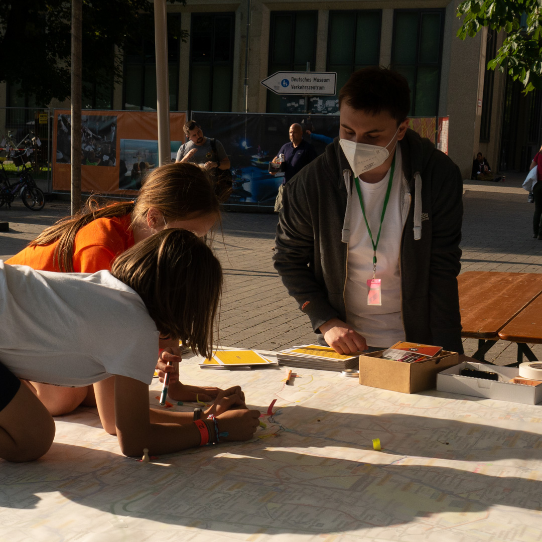 Das KiKS-Festival 2021 ist vorbei! Wir blicken auf unserem Blog auf kiks-festival.online zurück auf drei überwiegend sonnige Tage voller Kultur aber vor allem voller Spaß! Danke an alle Besucher*innen und Partner*innen. Bis zum nächsten Jahr, wir freuen uns drauf!