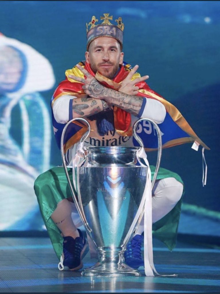 رجل العاشرة
قائد الميرينغي
شكرًا لك على كل شي 😔💜
Gracias Capitano 
#راموس