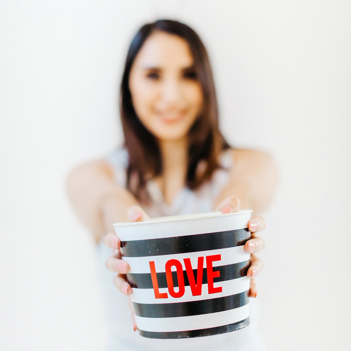 ❤️🧡💛💚💙💜
🎶 We've got to hold one another
We've got to hold on real tight
You know we only have each other
As long you open up your eyes
'Cause love is love, oh
'Cause love is love 🎶

Catch <a href="/starleymusic/">Starley</a>'s video here youtu.be/u8A3DJmSJ1E