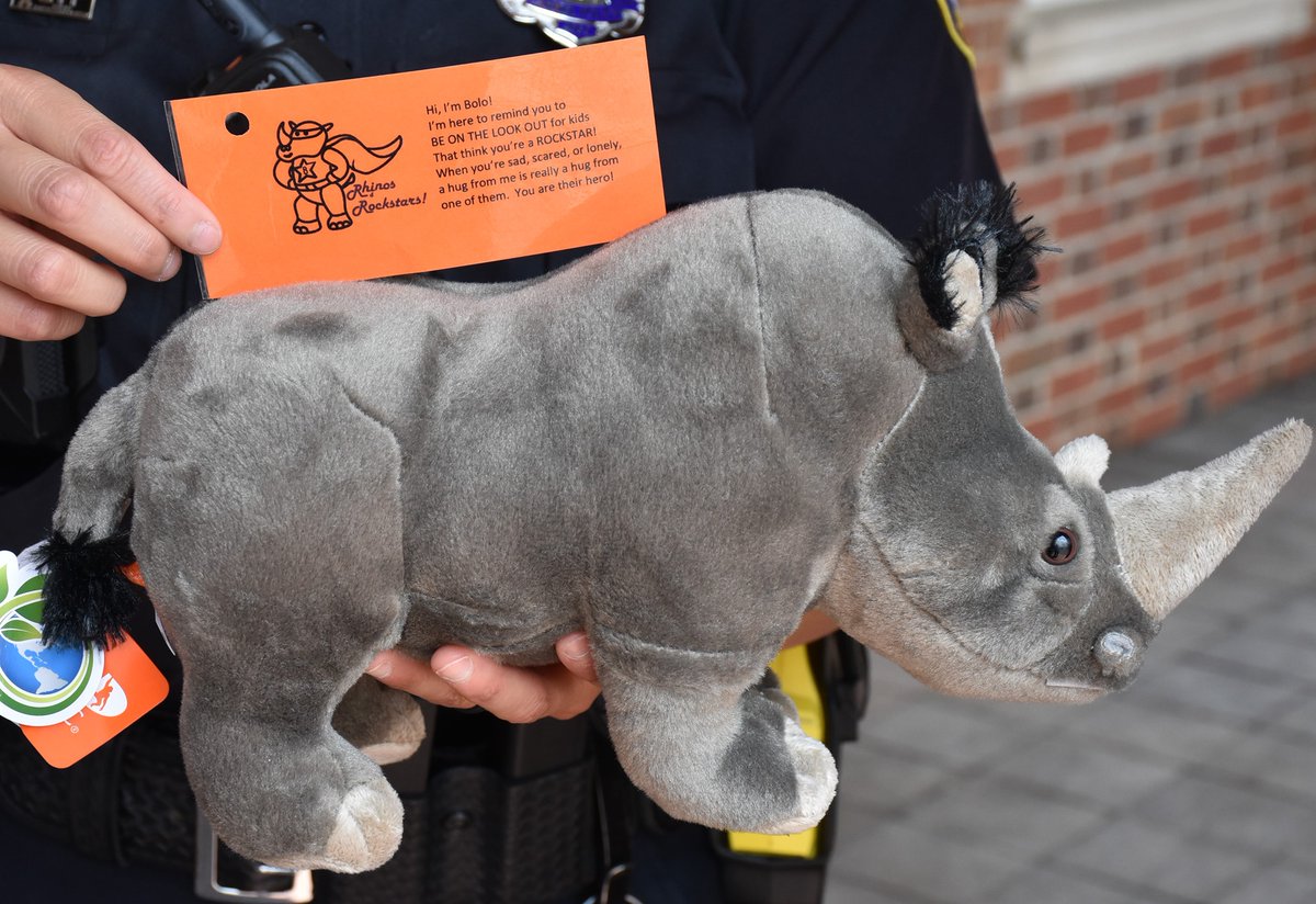IndianaLawEnfo1's tweet photo. Rhinos for Rockstars is trying to provide a Rhino for each officer of the next graduating class at the ILEA.
Check them out on Facebook and learn more & how to get involved! 🦏Just click on the link... #RhinosForRockstars #ILEABasicClass223 #IndianaPolice
https://t.co/A0yANxQPyO https://t.co/5q5bFT5HOT