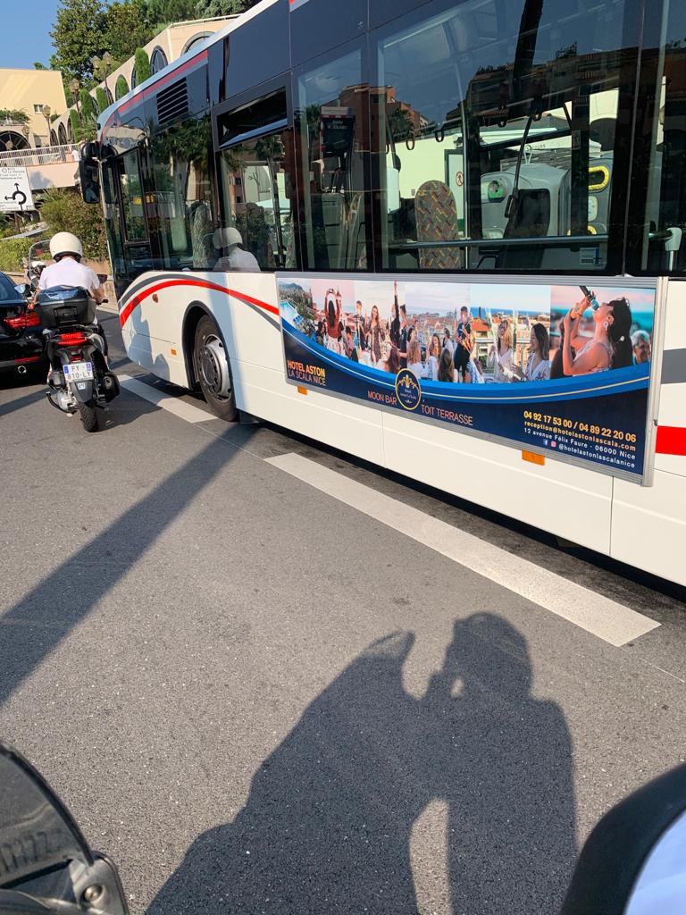 HotelAstonNice's tweet photo. L’Hôtel Aston La Scala Nice présent sur les bus de la principauté de Monaco 🇲🇨 https://t.co/vf8cfuIJ2D
