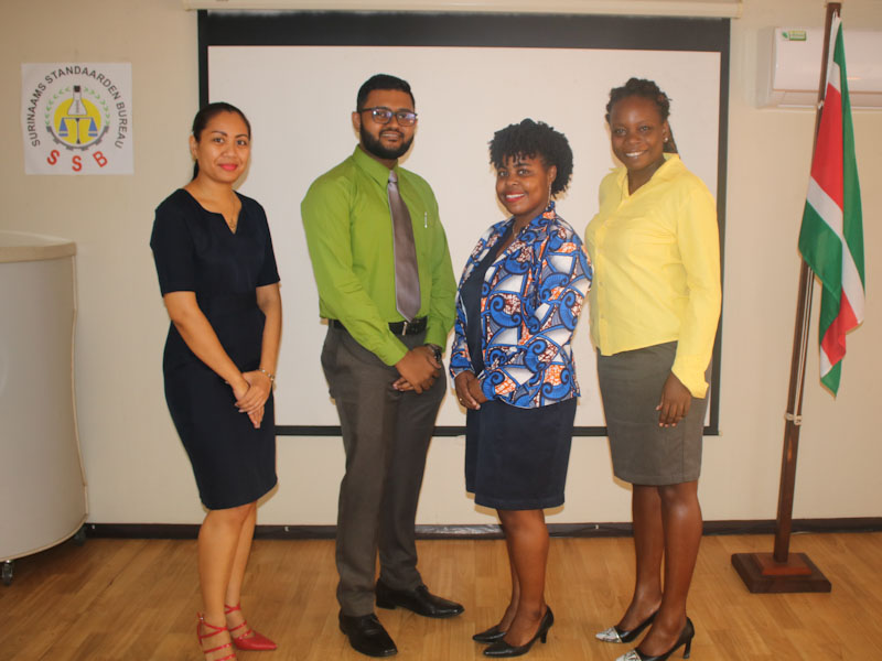 QPointBV's tweet photo. At this moment, we provide extensive training in strengthening food safety certification capacity to the SSB (Surinamese Standards Bureau).  @NufficGD  https://t.co/rvjJD1chRA
#capacitybuilding #foodquality #foodsafety #TMT #ToT #certification #OrangeKnowledge https://t.co/xqsnGp0vbX