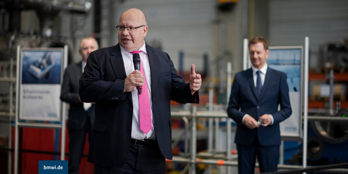 Heute findet die #Förderbescheidübergabe für das <a href="/Hydrogen_Lab_GR/">Hydrogen Lab Görlitz</a> statt. Die Forschungsplattform auf dem <a href="/Siemens_Energy/">Siemens Energy</a> #Innovationscampus soll den #Technologietransfer von #Wasserstoff-Anwendungen &amp; so Unternehmen bei der Erschließung neuer Geschäftsfelder unterstützen.