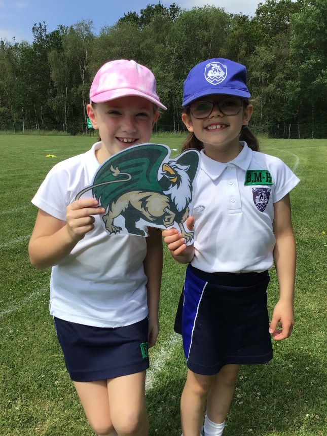 St Nicholas' School tweet media