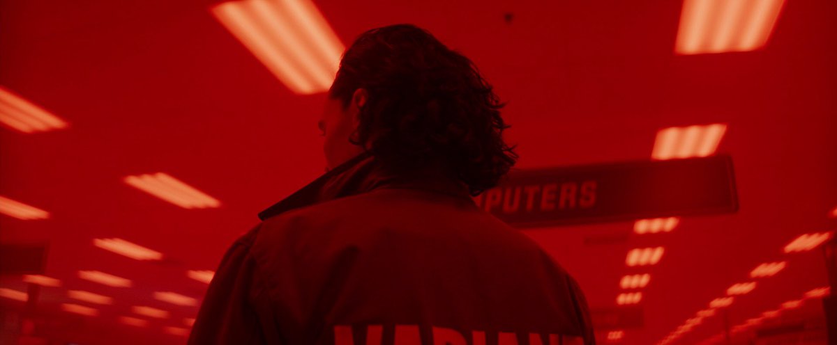 marvel_shots's tweet photo. "The Variant" #Loki (2021) https://t.co/bMAerbTtXs