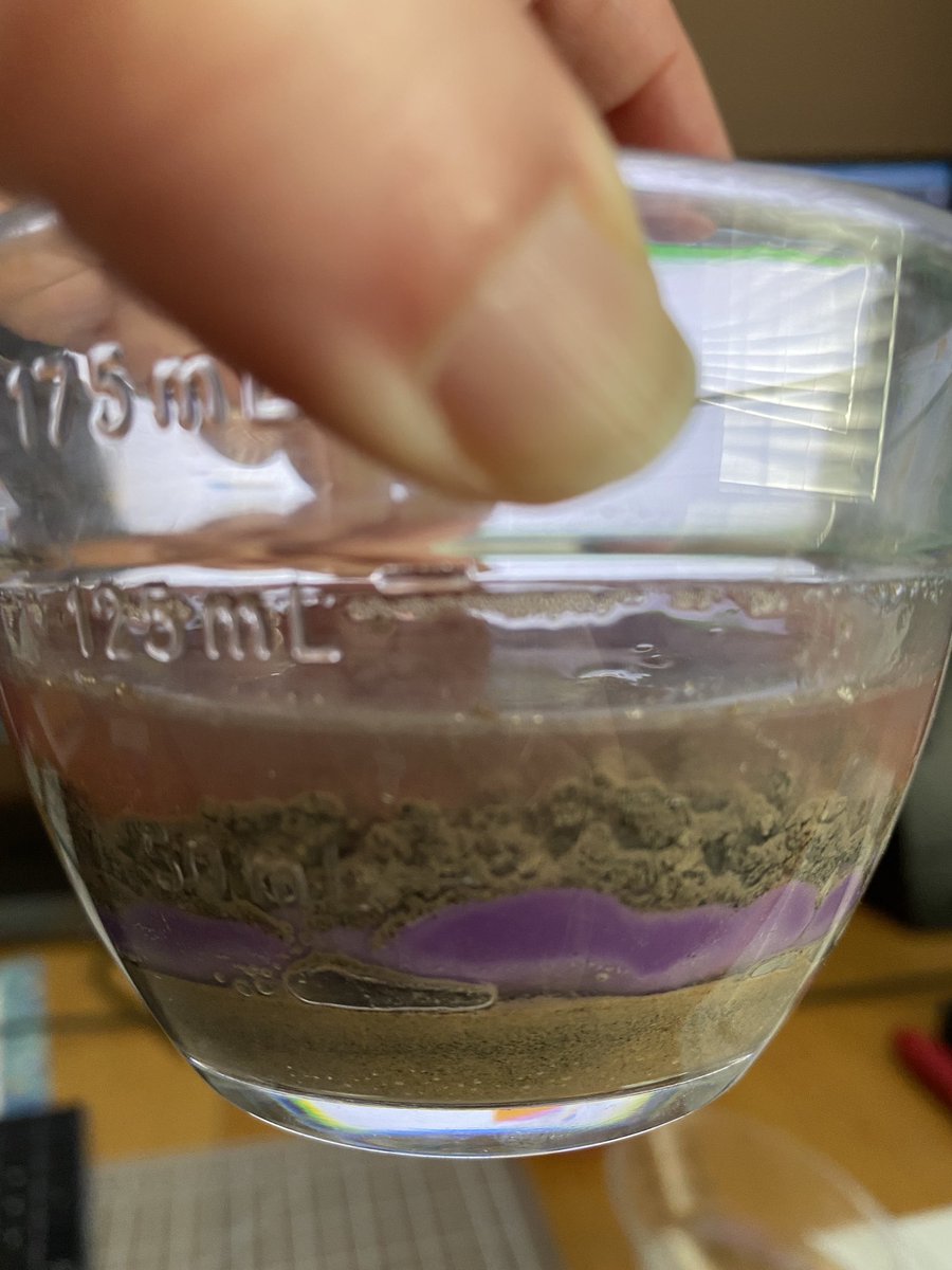 TaraMcFarling1's tweet image. So thankful for the virtual visit from @LetsTalkScience @McMasterU It was a great activity where we discussed the importance of water and water quality @MBallachey @GEDSB