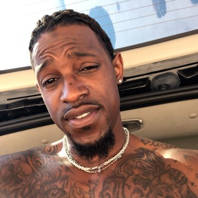ambrivert's tweet photo. #NewProfilePic https://t.co/Zn65OWQtMs