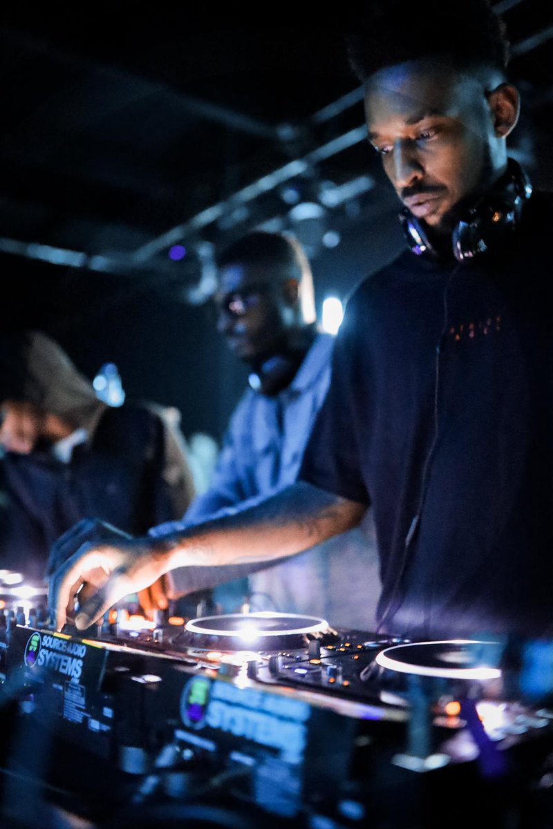 In the zone, back where we should be! 🚨
📸 <a href="/n0_parking/">..</a>