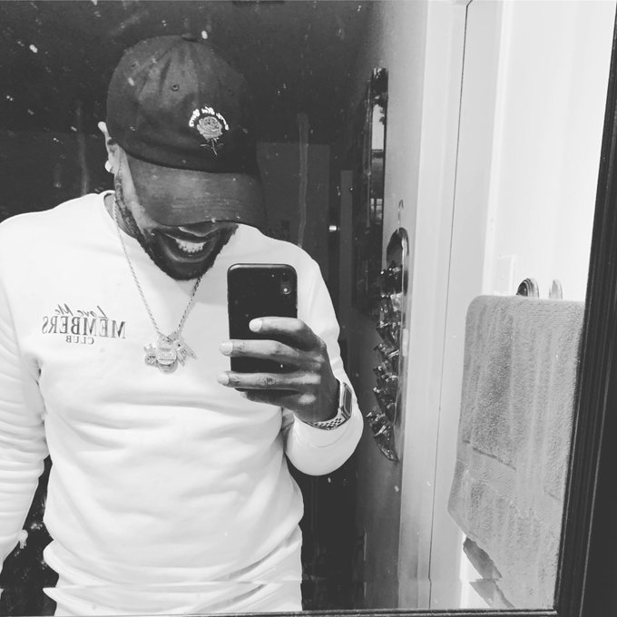 She say she want to taste King I told her she must be feeding me green https://t.co/ANRMT92Prp