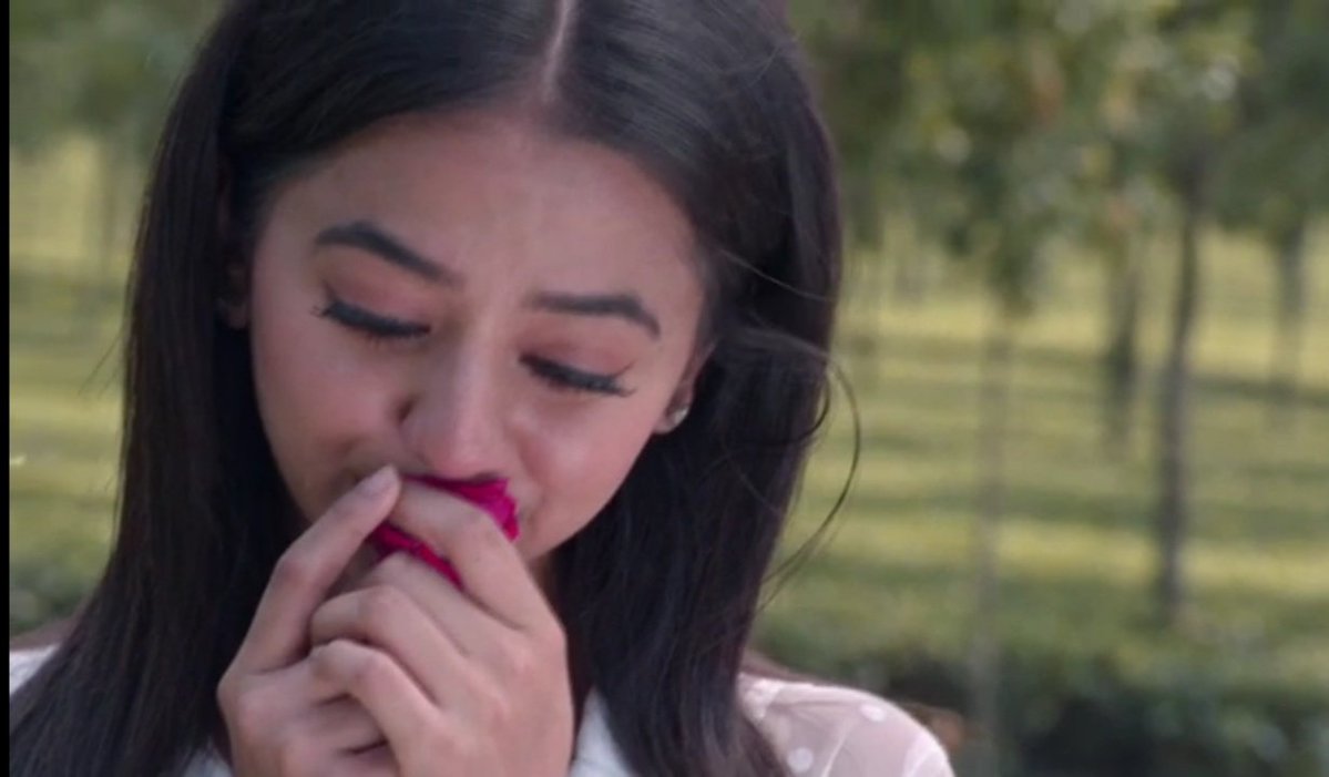 _zahraa_ail_'s tweet photo. Emoticons Emoticons every time make me cry.  You make me drift with my affection for the character of Redima.  in your own words.  It's hard to get those expressions every time and in many different situations
#hellyshah 
#Redima https://t.co/S2fYF555Rv