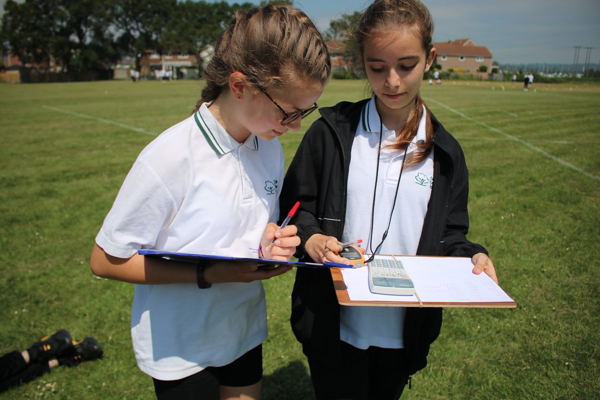TCAPoole's tweet image. Students have continued their cross-curricular learning in the sun this week 😃
PE have been using Maths to work out the speed students ran at and Geography during an orienteering session. #EducationWithCharacter #madeincornerstone