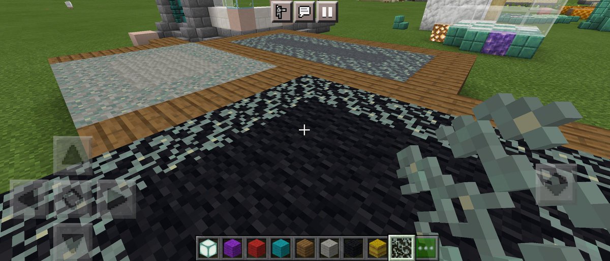 Sashippe まいくら日記 ヒカリゴケは黒系統の羊毛なら 絨毯の模様みたいな感じに使えるかな マイクラ ヒカリゴケ