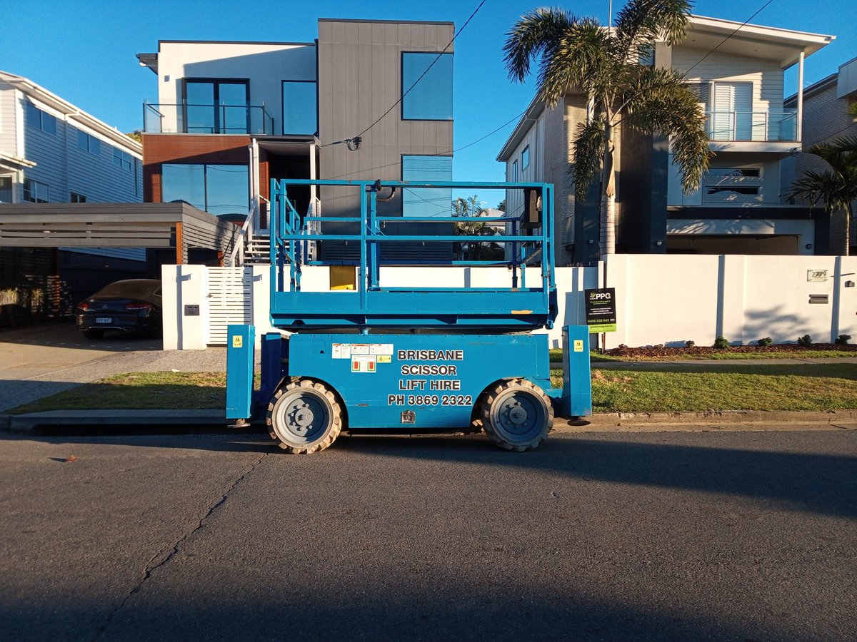 柳沢有紀夫 海外書き人クラブお世話係 海外情報のリレー連載や共著のコーディネーター 別名義で小説家 Kakibitoclub Twitter