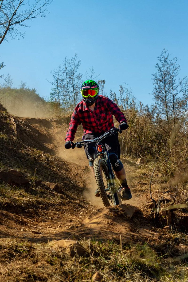 #ShuttlinTheFort 

#DRI
#FORTHEFUN
#ForThePeople 
#mtb
#Outdoors
#Mountains
#Mountainbike 
#bike
#shuttles
#tours 
#events