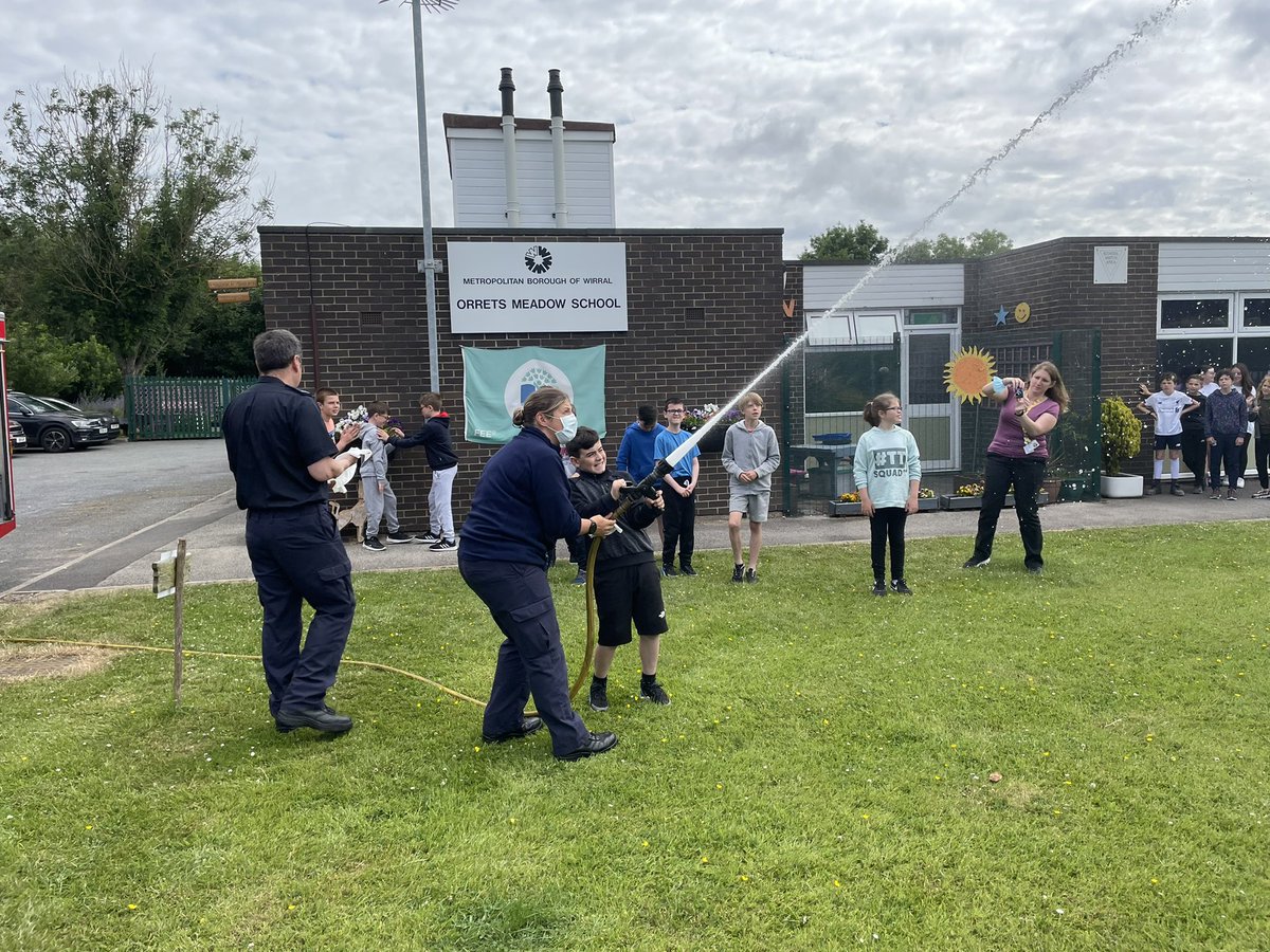 Orrets Meadow School (@orretsmeadow) on Twitter photo Fire brigade visited us today as part of being healthy snd safe week <a href="/MerseyFire/">Mersey Fire</a> The children loved it. Thank you 😊 Fire brigade visited us today as part of being healthy snd safe week <a href="/MerseyFire/">Mersey Fire</a> The children loved it. Thank you 😊
