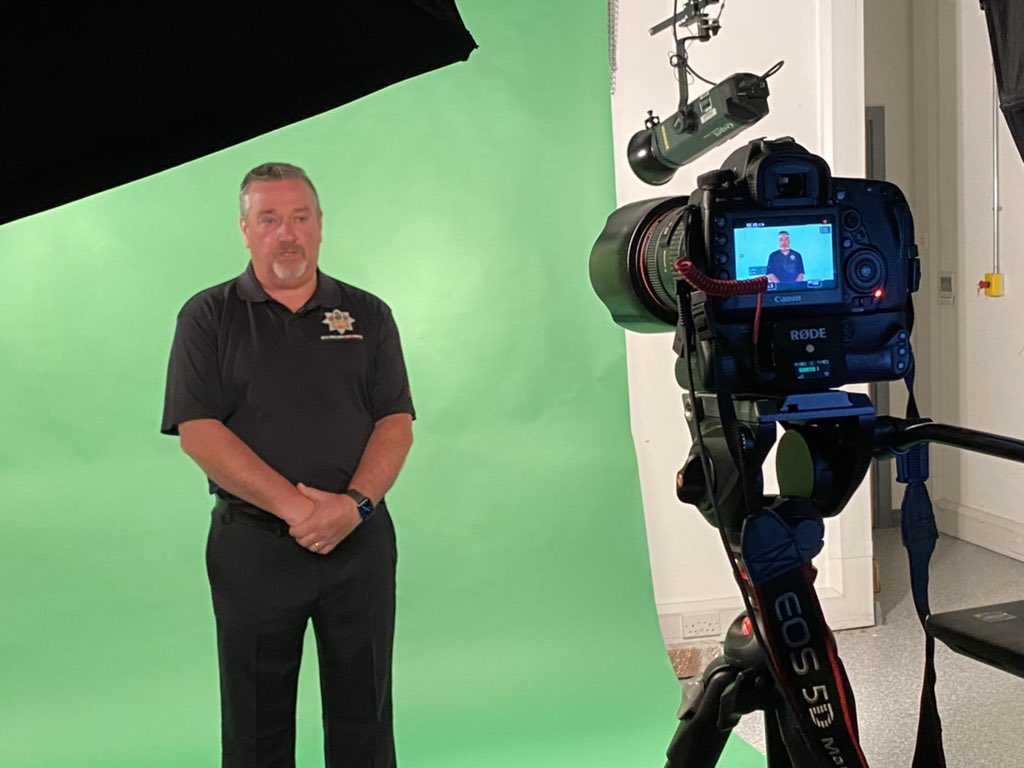 WMFSImages's tweet image. Today I am filming a Fire Safety awareness training video using green screen in the studio with the WMFS business education safety team #FireSafety @WMFSTraining