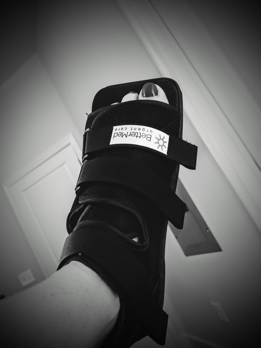 KempKimberly's tweet photo. I found the most amazing designer shoe! Evidently our new bed did not come with instructions for how to walk around it. First official broken bone: a toe. This month has had it's challenges.  It's only June 17th. I'm ready for the shift in my luck, please. https://t.co/zzb6pawgbN