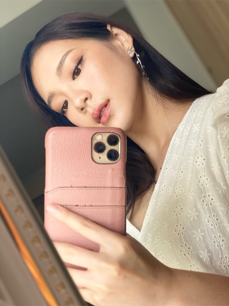 chercool_'s tweet image. เฌอปรางสวยมากอะแงงงง สวยมากกกก #LiveFHxฌกนนนปจน