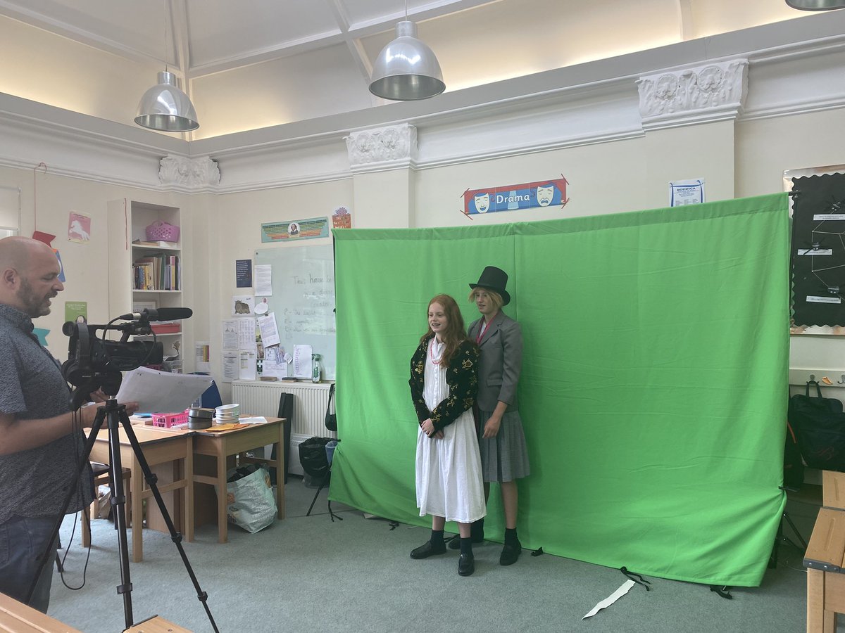 Broomwood Year 8 tweet media