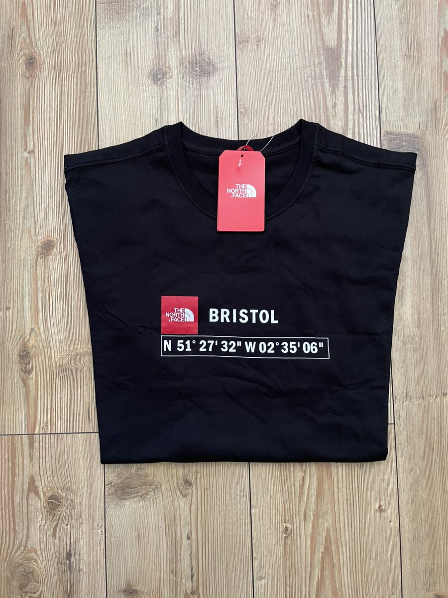 TrendsTier's tweet photo. ‼️For My Fellow Bristolians, RRP£30 North Face T-Shirt, £16 With Free Delivery, Very Limited On Sizes, S, L &amp; XL Available, Message If You Need Any Sizing Information Or To Order‼️ https://t.co/l9JfZUFZlM