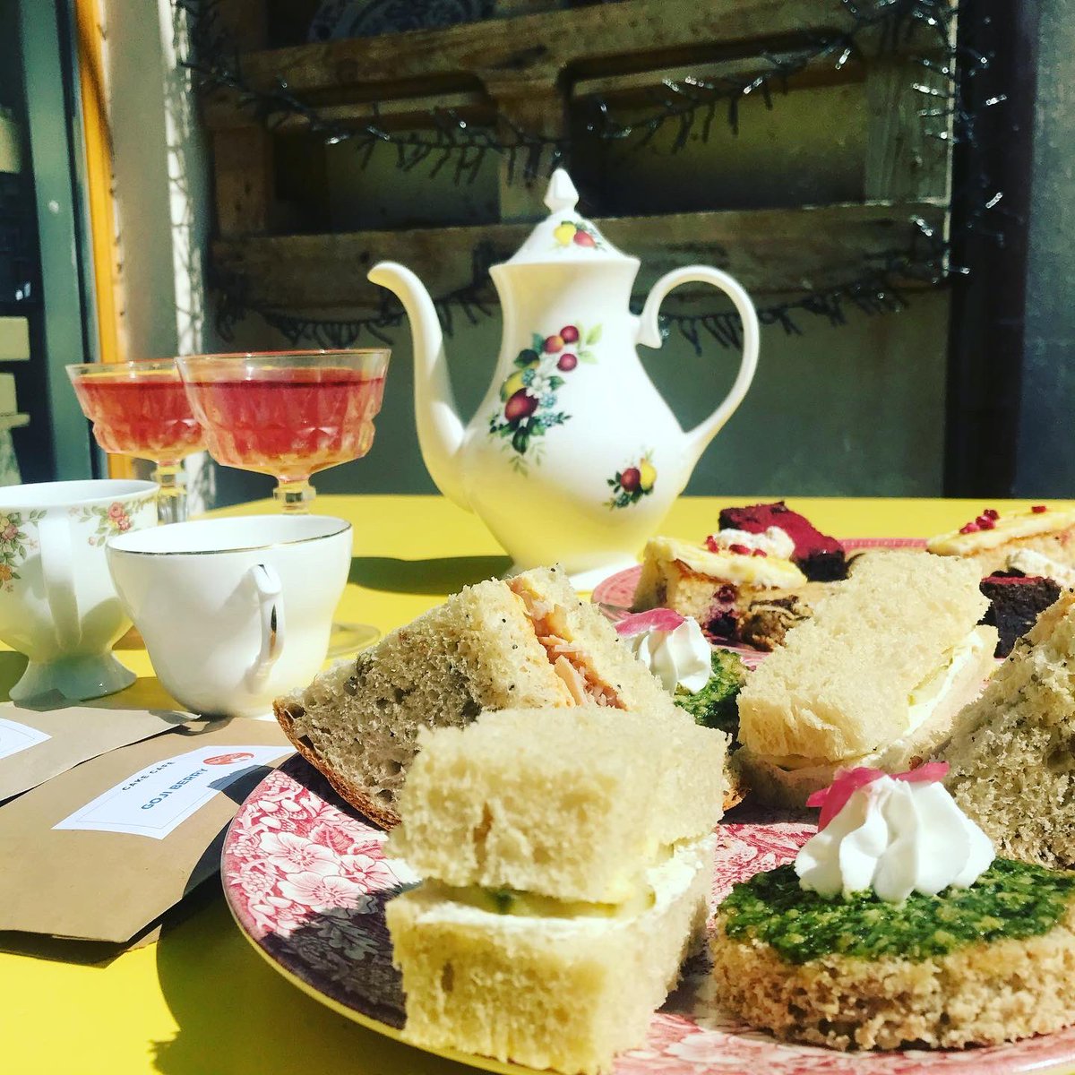 The suns out and our courtyard which is tucked away behind The Last Book Shop awaits!! Pop in for afternoon tea, an iced cold goji berry homemade lemonade or some brunch in the sun. 
So good to have you all back 🙏