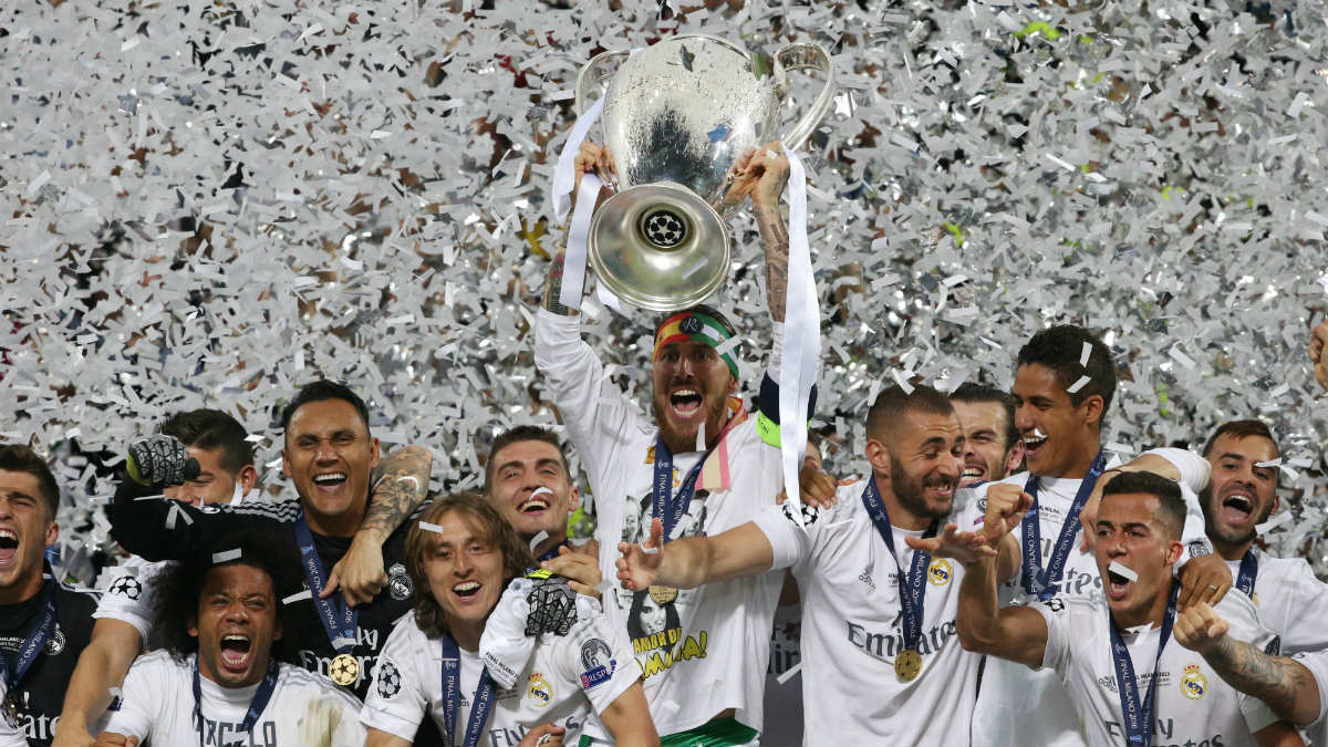 MiiKeLMsT's tweet photo. Gracias por marcar el gol que más he gritado en mi vida.
Gracias por liderar el equipo y ayudarnos a ganar todos los títulos que se han ganado estos años.
Gracias por todo y hasta pronto capitán @SergioRamos https://t.co/ZNjOFtLoqC