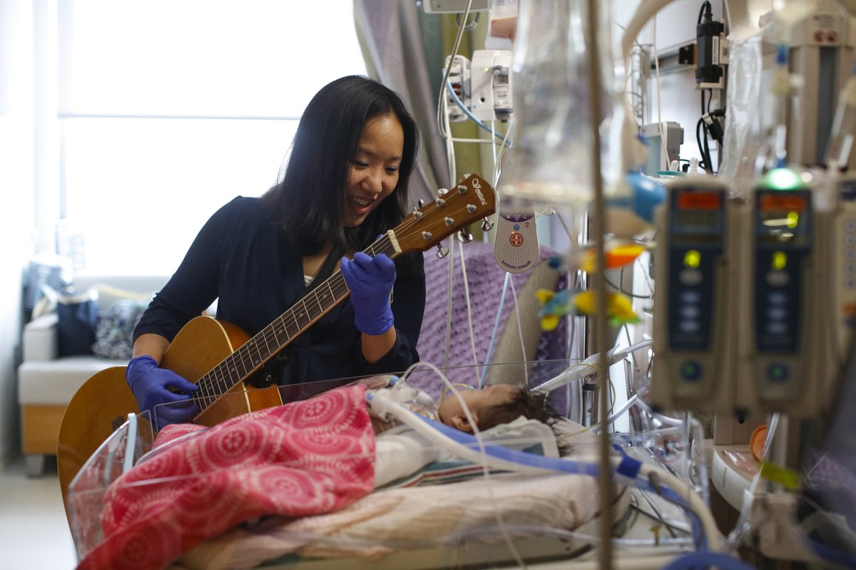 JJ_Rochester's tweet photo. How ⁦@URMed_GCH⁩ music therapist Elaine Kong works with our youngest patients in the NICU at 7:30 AM on ⁦@FoxRochester⁩. Hear how she uses music to keep them calm or increase their stimuli. And check out the music therapy fundraising campaign: https://t.co/it1OrcciX1 https://t.co/GFCtNxXXZ3