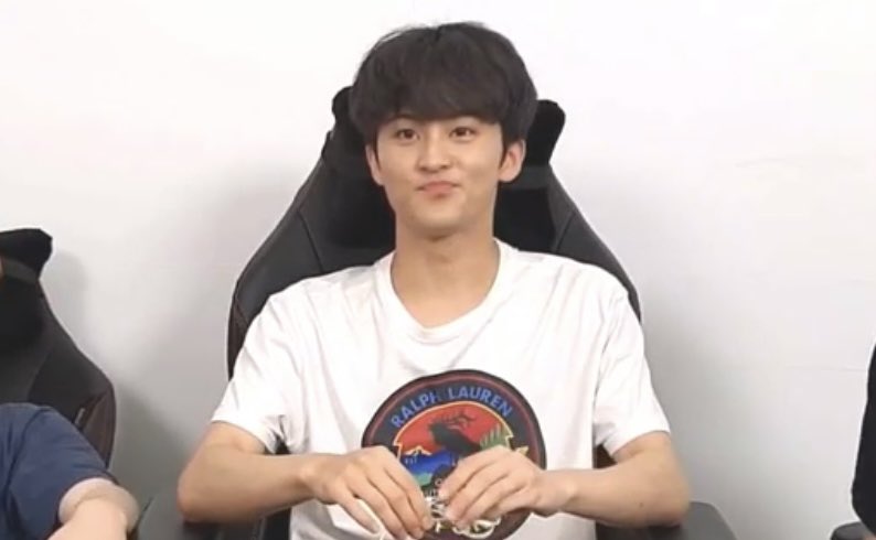LOOKSMKL's tweet photo. #MARK on huya https://t.co/C5Uz1RFO6N
