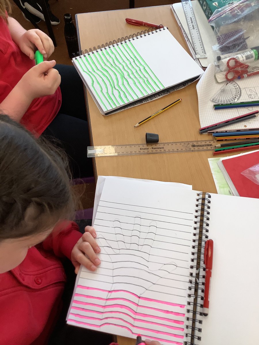 MissSWakefield's tweet photo. As well as finishing off our portraits, we have also been looking at camouflage. We then learnt to draw a 3D hand/camouflage. They are really effective, but took a lot of concentration to do accurately. #RackhamArtScienceMathsWeek @RackhamPrimary https://t.co/CkvF3rd2yY