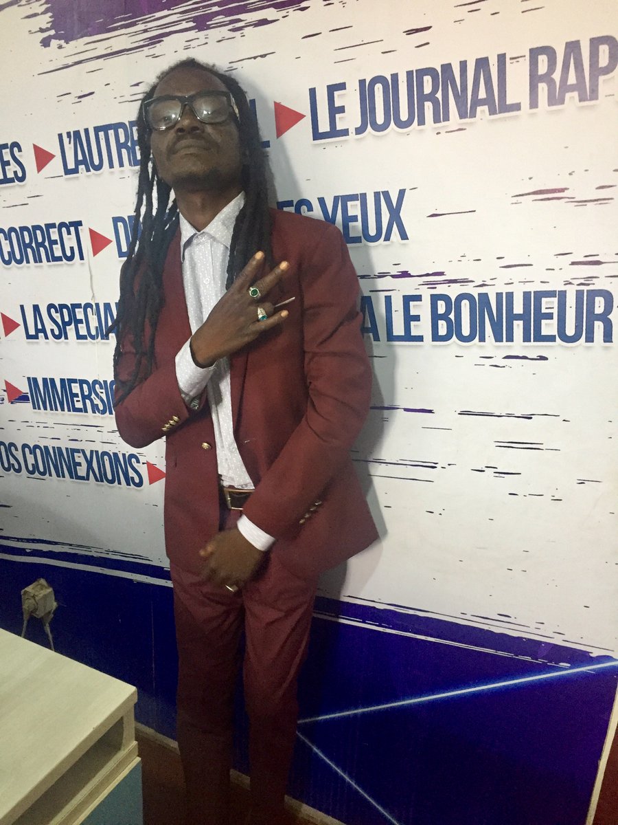 MastaG224's tweet photo. Actualité mougnonkhy @espaceTV_gn  téléma🏴‍☠️🇬🇳🙏🏿 https://t.co/610A0YoYXL
