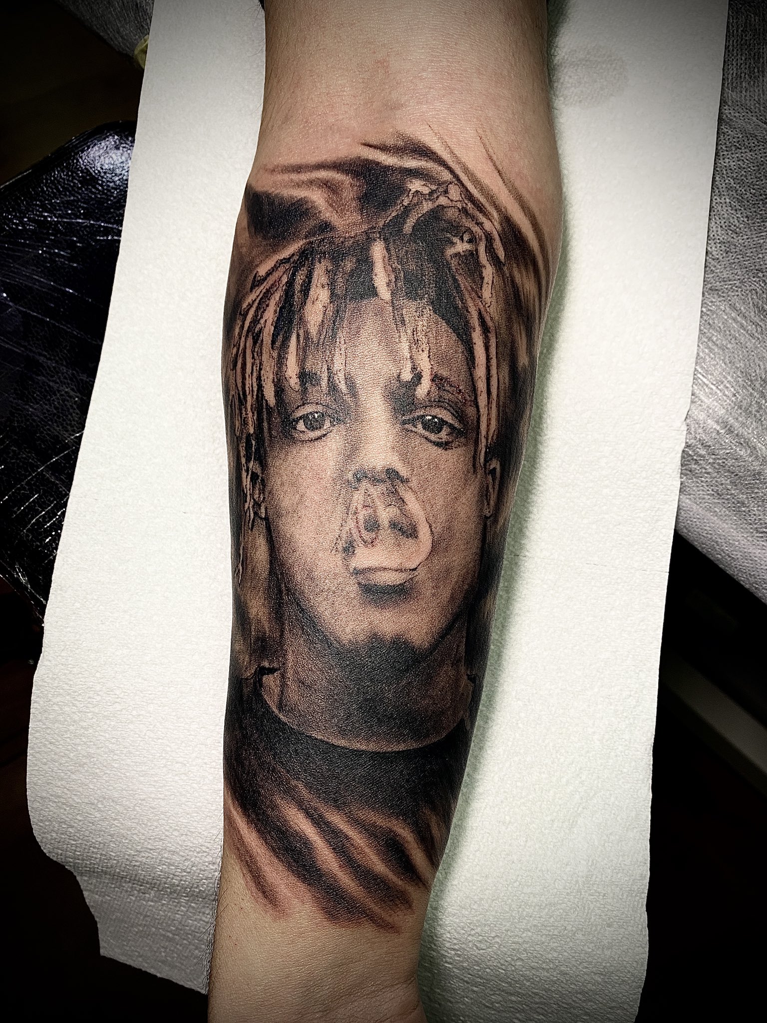 Tattoo uploaded by Crimson Tales London  JUICE WRLD fineline  finelinetattoo minimalism minimal minimalistic portrait portraittattoo  juicewrld  Tattoodo