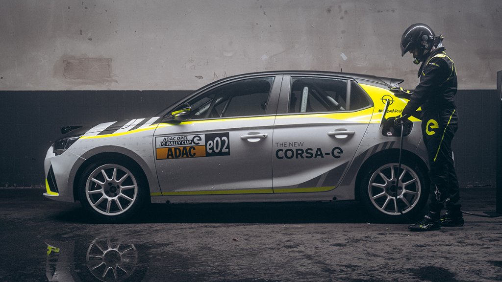 With 136 hp and instant torque, #OpelCorsa-e Rally accelerates ⚡ fast. Join racing legend Volker Strycek in the cockpit: s.opel.com/ms7gvf