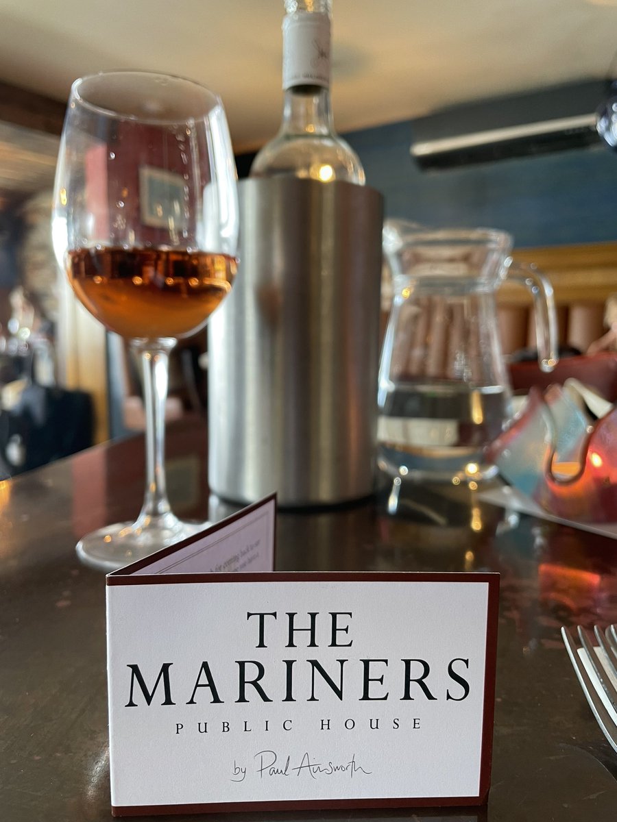 Let lunch begin @TheMarinersRock 🤫😊. #rock #cornwall