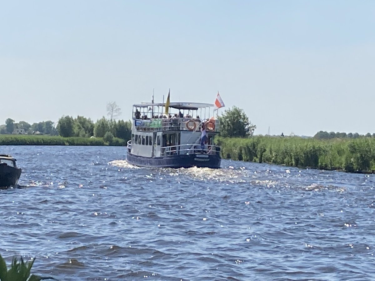 Eemlijn's tweet photo. I.vm. defect aan schip, varen we vrijdag 18 juni “NIET”. zaterdag hopen we weer voor u klaar te staan. https://t.co/rcA7zcqaiL