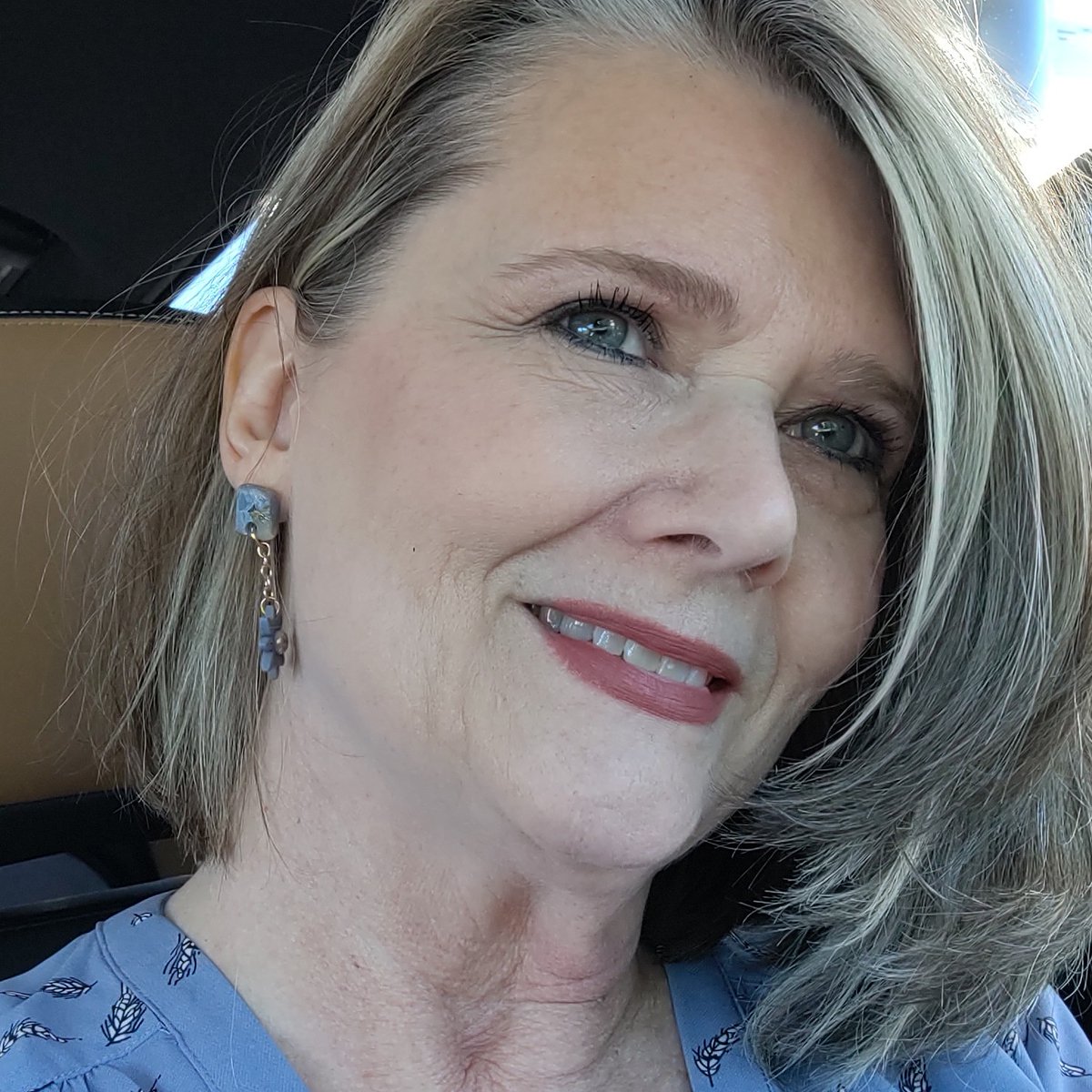 KempKimberly's tweet photo. Love my Clayful Characters earrings! New drop out next week! https://t.co/IZH27N6gt9