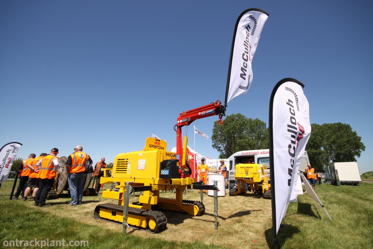 ontrackplant's tweet photo. Over on the @MccullochRail stand were their fascinating crawler machines, including a new cable transporter... https://t.co/rqfseByiVZ