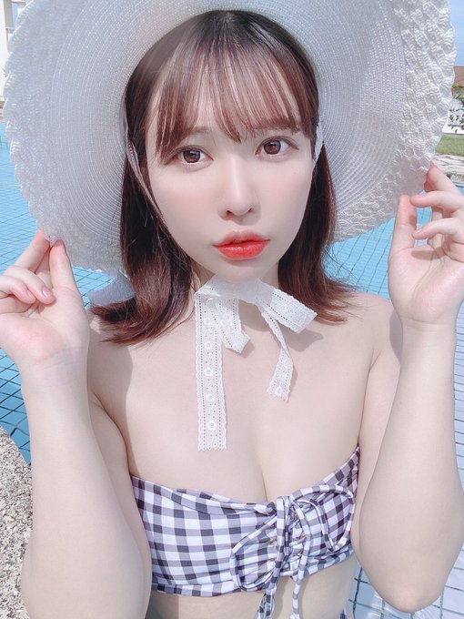 Twitterのコスプレ画像15