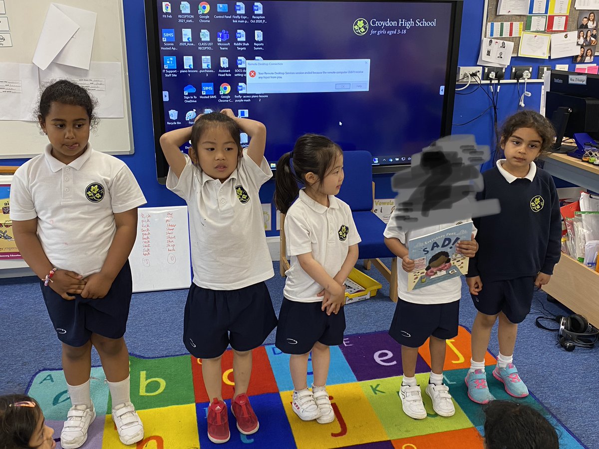 CroydonHighJnrs's tweet photo. Taking time to talk about our emotions is important. Each group speak to the class about the story and emotion they were focusing on #happy #sad #scared #angry #careersintheClassroom #careersoftheFuture #emotionalintelligence https://t.co/58GYAEmi86