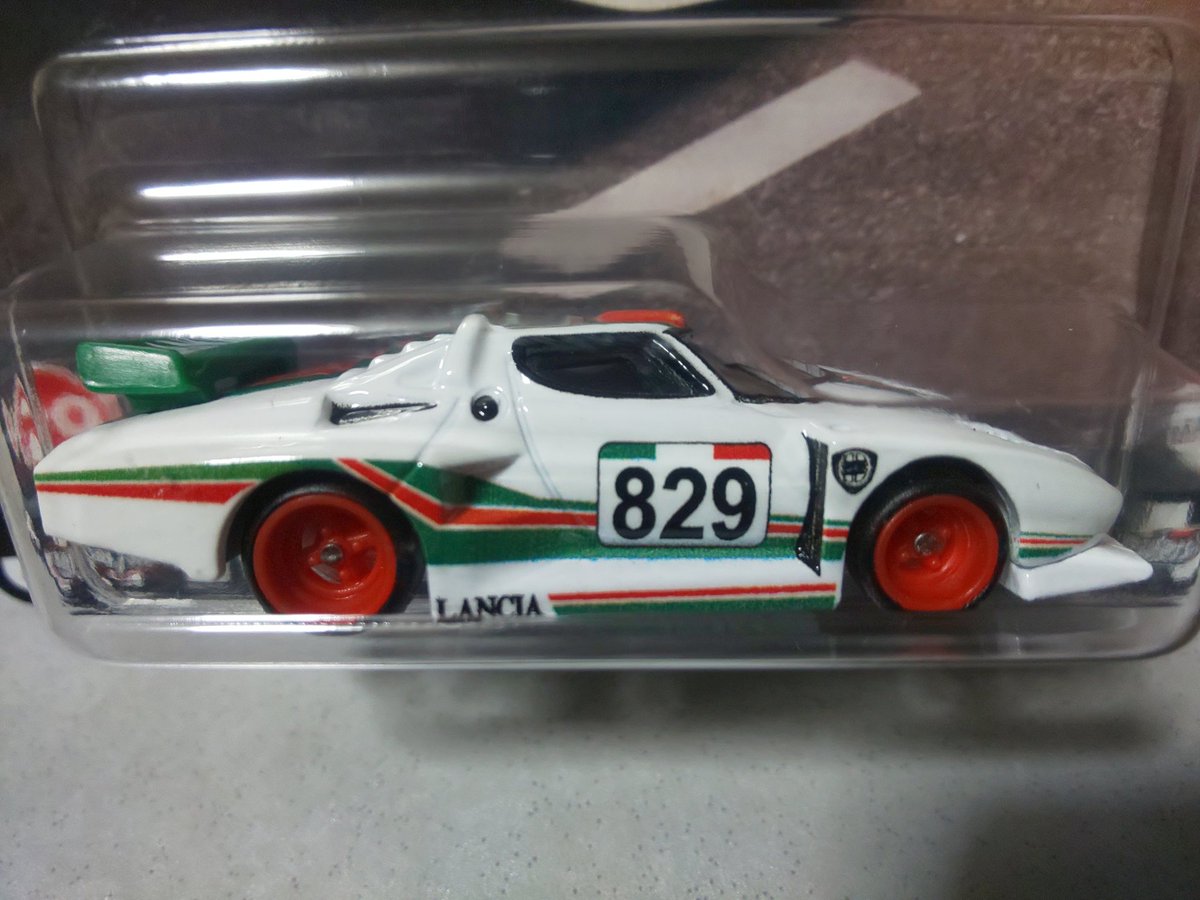 kuro959595's tweet photo. 先日発売された
ホットウィール
・87 BUICK REGAL GNX
・LANCIA STRATOS GROUP 5
アメリカのドラッグレース
NHRAのドライバー
ALEX LAUGHLINのマシン
・CORVETTE Z06 DRAG RACER
ゲット👍️
#ホットウィール
#AlexLaughlin
#NHRA https://t.co/3eSFkPXvyT