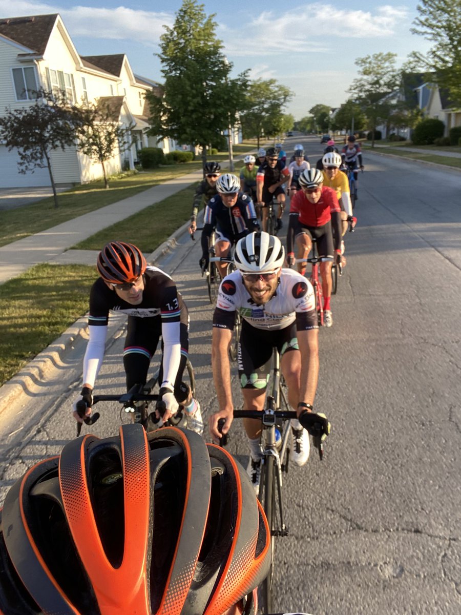 burnhamracing's tweet photo. #dubspro
#alwaysroad
#altkitThursday
#triplecrown https://t.co/QctzbwLQDJ