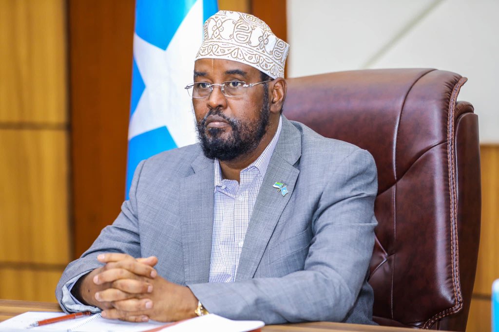 JSStatehouse's tweet photo. President Ahmed Mohamed Islam chairs the first session of the newly appointed Cabinet. The President has called upon the new Ministers to carry out their duties with utmost dedication, commitment and diligence. https://t.co/90o0mpLCnP