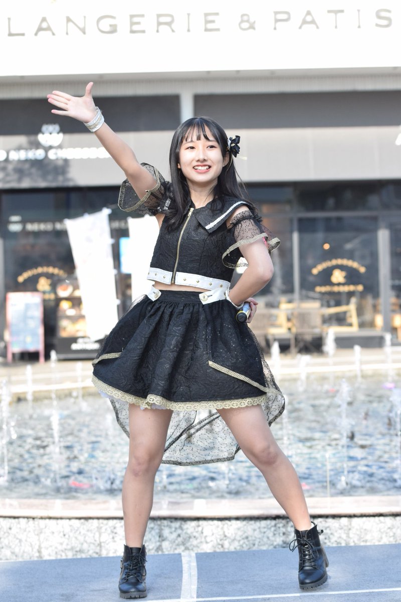 kazmetal4's tweet photo. Maker's Pier SPECIAL IDOL LIVE at. メイカーズビア噴水横特設ステージ
ACR*0̸ 花村りの
#アクロ #ACR0 https://t.co/jc9hDgFRoH