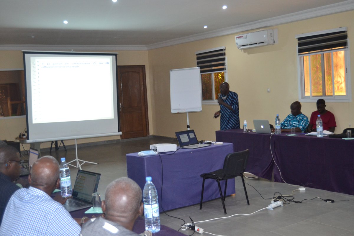 Atelier technique analyse et exploitation données #nutrition et #SAN dans les plans riposte covid 19. 

Suggestion unanime échanges participants:
-Prendre les @collectivitésterritoriales comme leviers en intégrant les questions nutritionnelles dans leurs #PLD