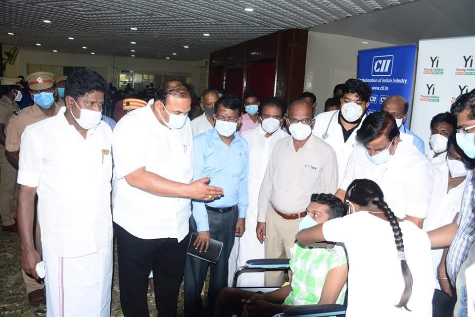 drhakkim's tweet photo. Hon'ble minster @KN_NEHRU sir initiated our program,wherein Over 350 beneficiaries participated &amp; have been benefitted.A vaccination drive for differentlyabled,an aim intended to promote inclusivity for all.
Inpic
@Collector_Try 
@InigoIrudayaraj 
@drhakkim
#LetsVaccinateTrichy https://t.co/aVJUU4Ijpq